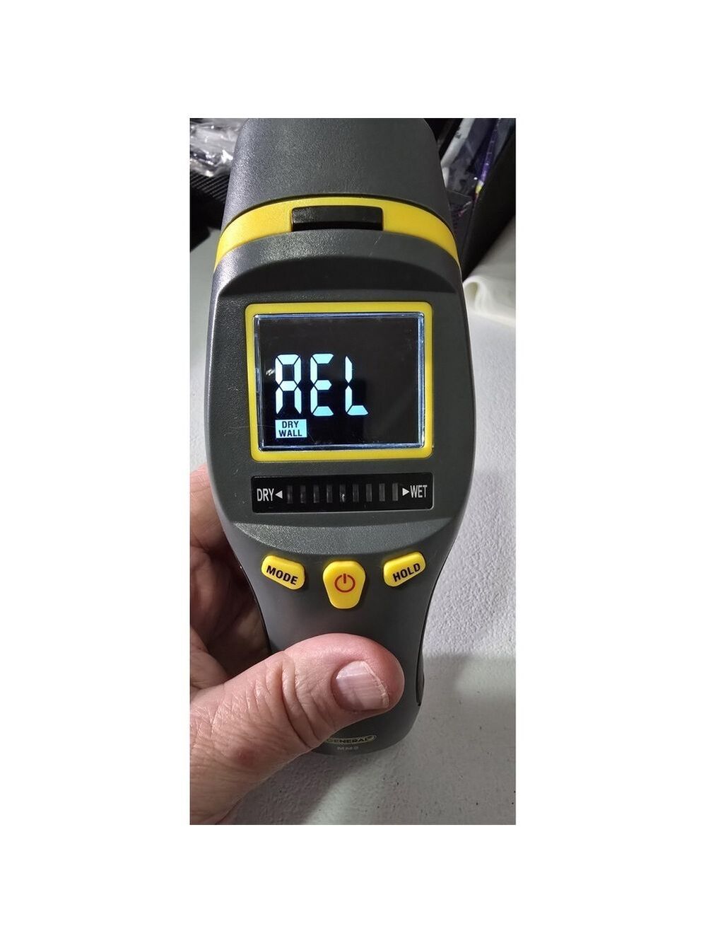 MM9 Gray and Yellow Moisture Meter - Handheld Kitchen Tool - Picture 3 of 7